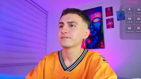 Julian Independent Model online show from 03.27.26