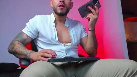 Angel Dimitri online show from 12.21.25