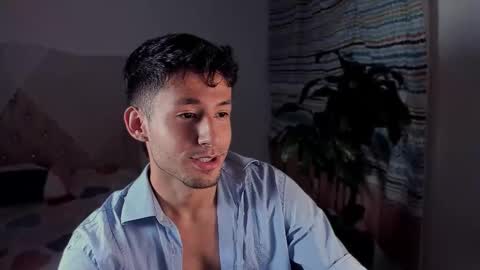 Snapshot of dimitri_targaryen chatting on 12.05.25 Fabian online show from 12.05.25