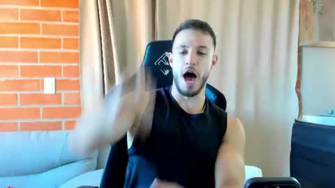 Snapshot of dimitricaruso chatting on 06.11.26 dimitricaruso online show from 06.11.26