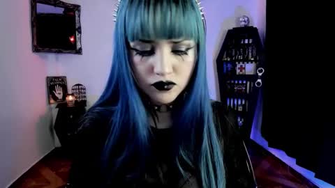 Snapshot of dimmuanddarkness chatting on 10.31.25 dimmuanddarkness online show from 10.31.25