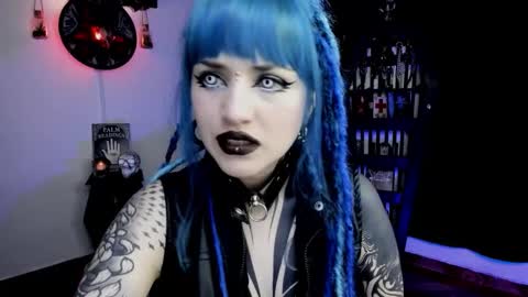 Snapshot of dimmuanddarkness chatting on 12.14.25 dimmuanddarkness online show from 12.14.25