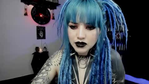 Snapshot of dimmuanddarkness chatting on 01.10.26 dimmuanddarkness online show from 01.10.26