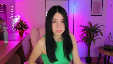 Dina Foxxx online show from 01.06.25