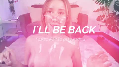 Snapshot of dina_ride chatting on 02.01.25 online show from 02.01.25