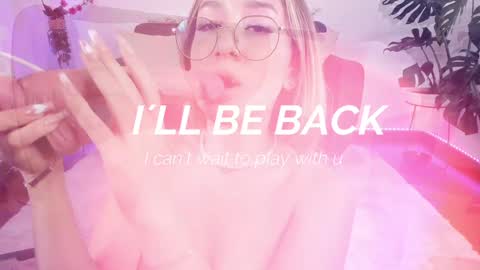 Snapshot of dina_ride chatting on 02.08.25 online show from 02.08.25