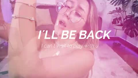 Snapshot of dina_ride chatting on 09.17.25 online show from 09.17.25