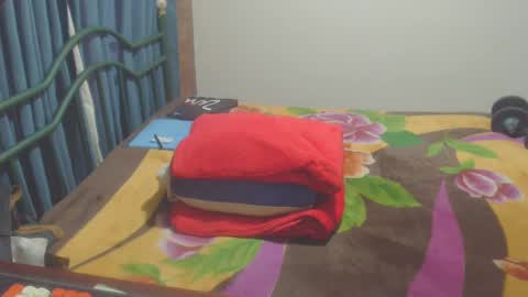 Snapshot of dinchtcams chatting on 09.26.25 Dincht online show from 09.26.25