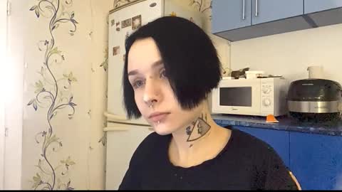Cate online show from 10.19.25