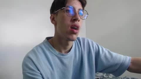 Snapshot of dio_star chatting on 11.26.25 Dio online show from 11.26.25