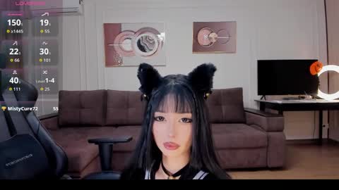 Reina online show from 04.10.26