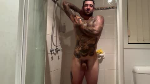 Snapshot of dion_thicc chatting on 06.16.26 dion_thicc online show from 06.16.26