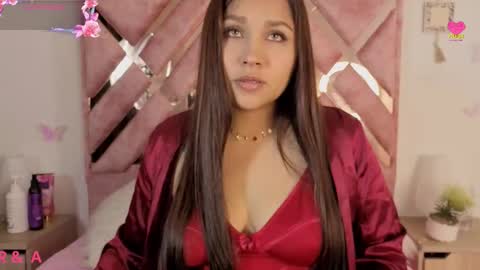 Snapshot of diosa_afrodita24 chatting on 09.29.25 DIOSA AFRODITA 24 NEW VIDEOS HERE LOVES online show from 09.29.25