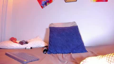 Karla  online show from 12.16.25