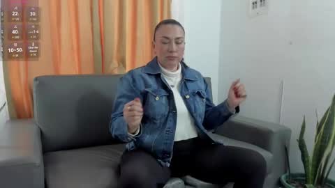 diosavera online show from 10.04.25