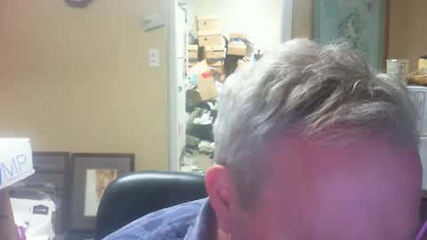 DirtkPitt Fun guy working online show from 12.19.24