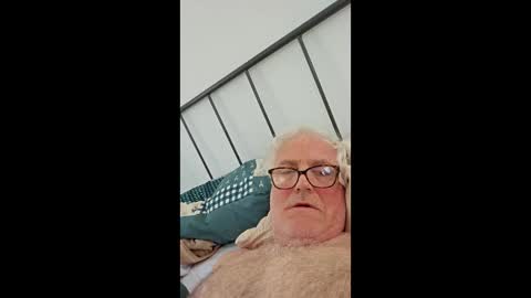 Snapshot of dirty69oldman chatting on 02.25.26 dirty69oldman online show from 02.25.26