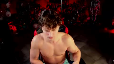 dirty_boss online show from 12.17.25