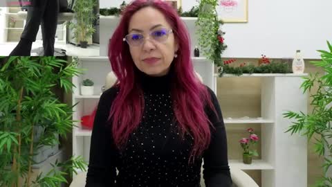 Snapshot of dirty_mature chatting on 12.17.24 dirty_mature online show from 12.17.24
