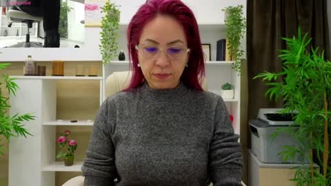 Snapshot of dirty_mature chatting on 01.12.25 dirty_mature online show from 01.12.25
