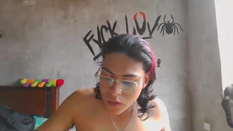 Snapshot of dirty_model chatting on 02.25.26 dirty model online show from 02.25.26