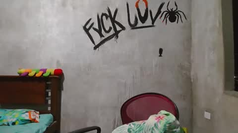 Snapshot of dirty_model chatting on 02.27.26 dirty model online show from 02.27.26