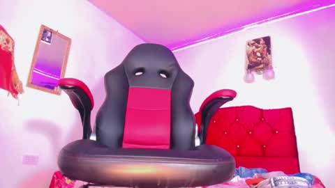 Naomy  online show from 01.28.25