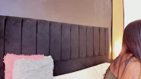 Snapshot of dirtysex18 chatting on 04.02.26 Soffie - Valentina - Yuya Astro online show from 04.02.26