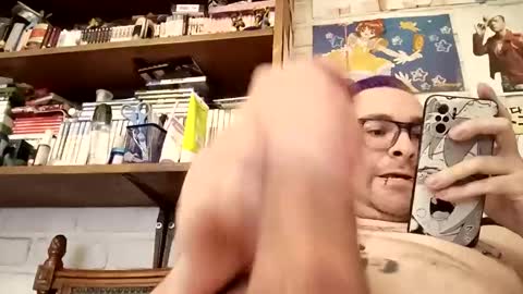 Snapshot of dirtyxboy chatting on 09.17.25 DirtyXboi online show from 09.17.25