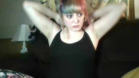 Snapshot of dirtyxhippie21 chatting on 01.17.26 Crystal online show from 01.17.26