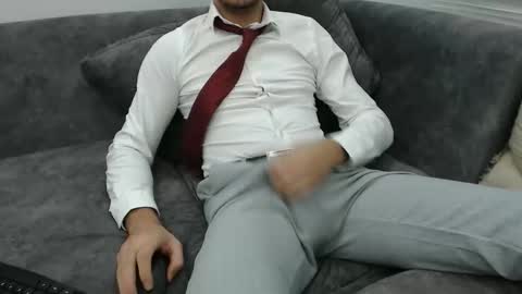 dirtyybooyy77 online show from 10.28.25