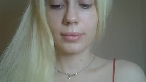 DitaMilton online show from 03.10.26