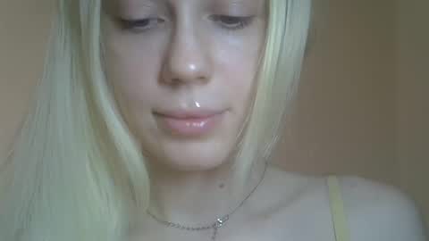 DitaMilton online show from 03.24.26