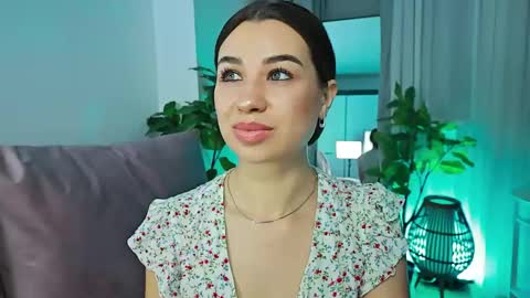 Tia online show from 05.17.26
