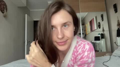 Valerie online show from 02.06.25