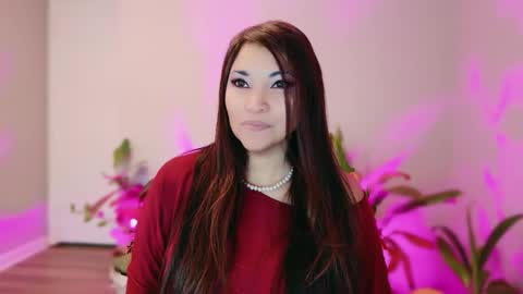 Snapshot of divinelynn chatting on 02.01.26 DivineLynn online show from 02.01.26