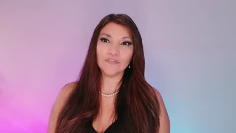 DivineLynn online show from 07.31.26