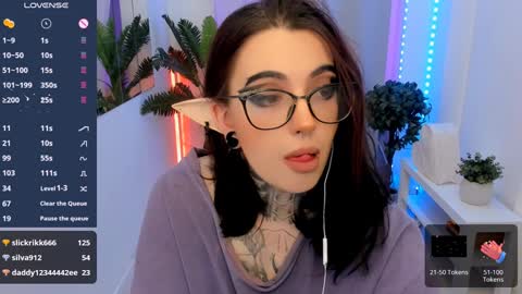 dixipixi_ online show from 12.08.24