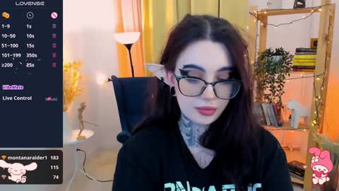 dixipixi_ online show from 02.08.25