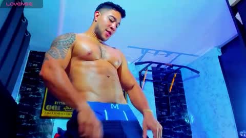 Snapshot of dixon_ray_ chatting on 10.28.25 Dixon online show from 10.28.25