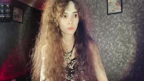 Snapshot of dizer_clop chatting on 11.01.25 Dizer online show from 11.01.25