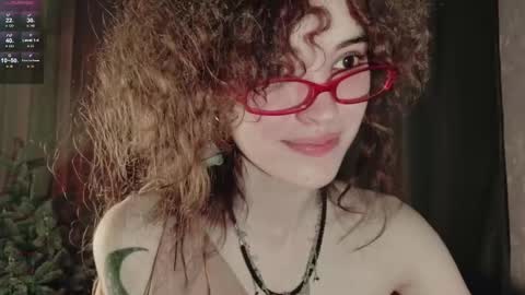 Snapshot of dizer_clop chatting on 12.20.25 Dizer online show from 12.20.25