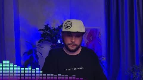 Snapshot of dj_canali chatting on 09.25.25 Canali online show from 09.25.25