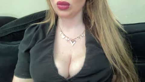djelina940 online show from 08.08.26