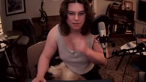 Snapshot of djentslut chatting on 12.04.24 djentslut online show from 12.04.24