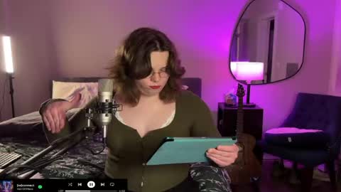 Snapshot of djentslut chatting on 12.04.24 djentslut online show from 12.04.24