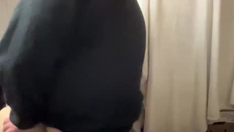 Snapshot of djfreeque chatting on 01.09.25 djfreeque online show from 01.09.25