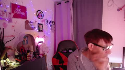 Snapshot of dlacarra chatting on 12.30.24 David Lucky 13 online show from 12.30.24