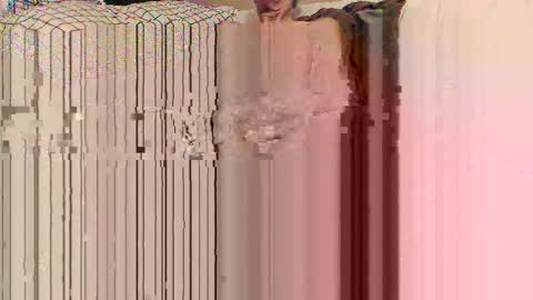 Snapshot of do4you2 chatting on 09.15.25 do4you2 online show from 09.15.25