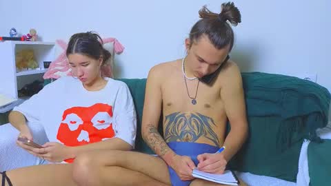 Snapshot of do_u_know_them chatting on 11.14.25 Kirahe Mirashe online show from 11.14.25